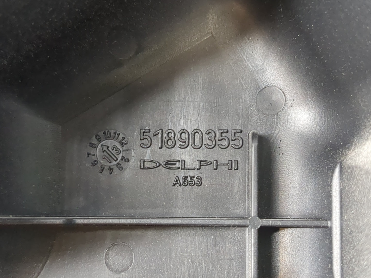 2014 Mercedes-Benz 500 K Fusebox Fuse Box Panel Relay Module P/N:51890355 Fits OEM Used Auto Parts - Oemusedautoparts1.com