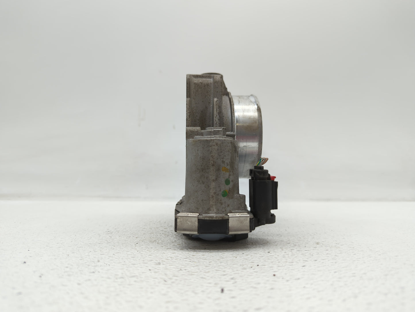 2014 Mercedes-Benz Andare Throttle Body P/N:12670981AA 22030-0P050, 22030-31030 Fits Fits 2012 2013 2015 2016 2017 2018 2019