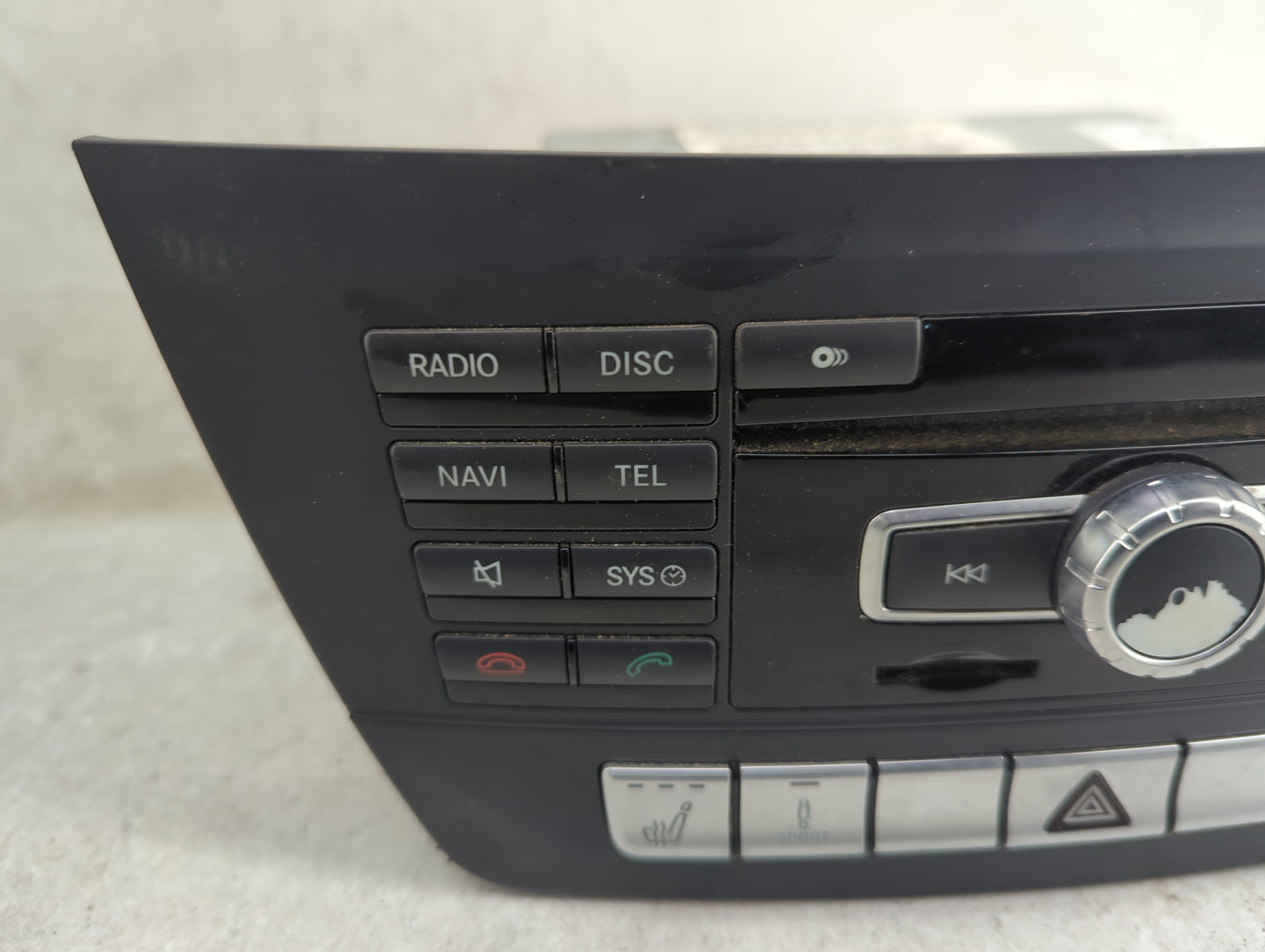 2014 Mercedes-Benz C-Class Radio AM FM Cd Player Receiver Replacement P/N:A2049008413 A2049015404, A2129021308 Fits Fits 201