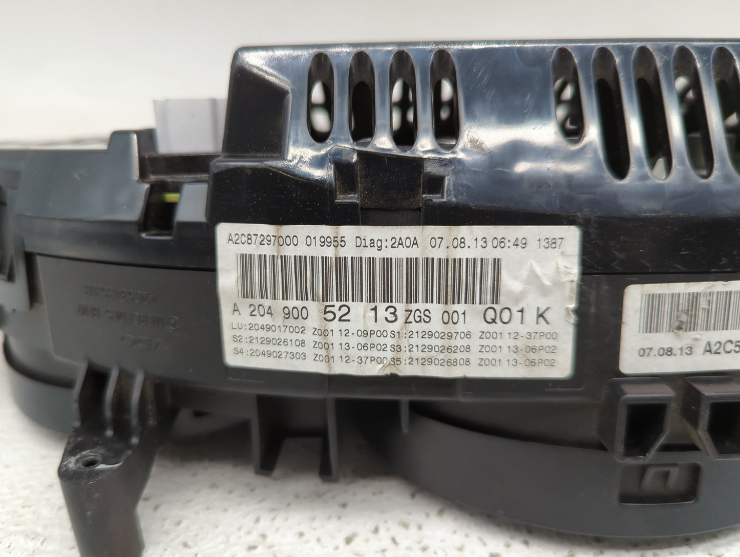 2014 Mercedes-Benz C-Class Instrument Cluster Speedometer Gauges P/N:A2049005213 A2C87297000 Miles:43K Fits Fits 2015 OEM Us