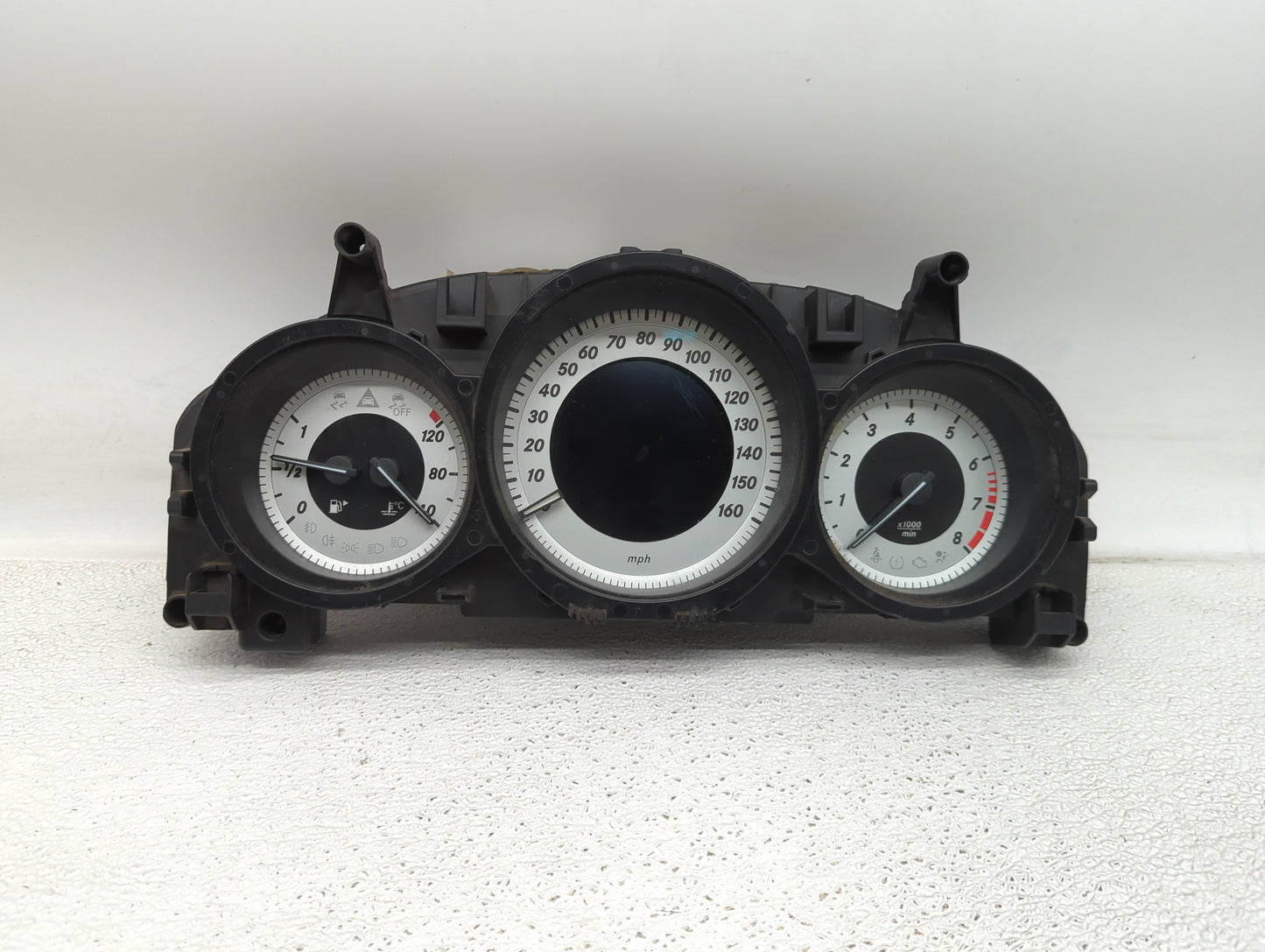 2014 Mercedes-Benz C-Class Instrument Cluster Speedometer Gauges P/N:A2049005213 A2087297000 Fits OEM Used Auto Parts - Oemu