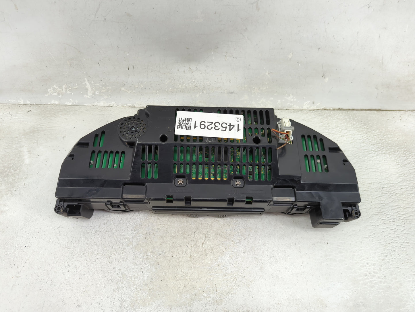 2014 Mercedes-Benz C-Class Instrument Cluster Speedometer Gauges P/N:A2049005213 A2C87297000 Miles:138K Fits OEM Used Auto P