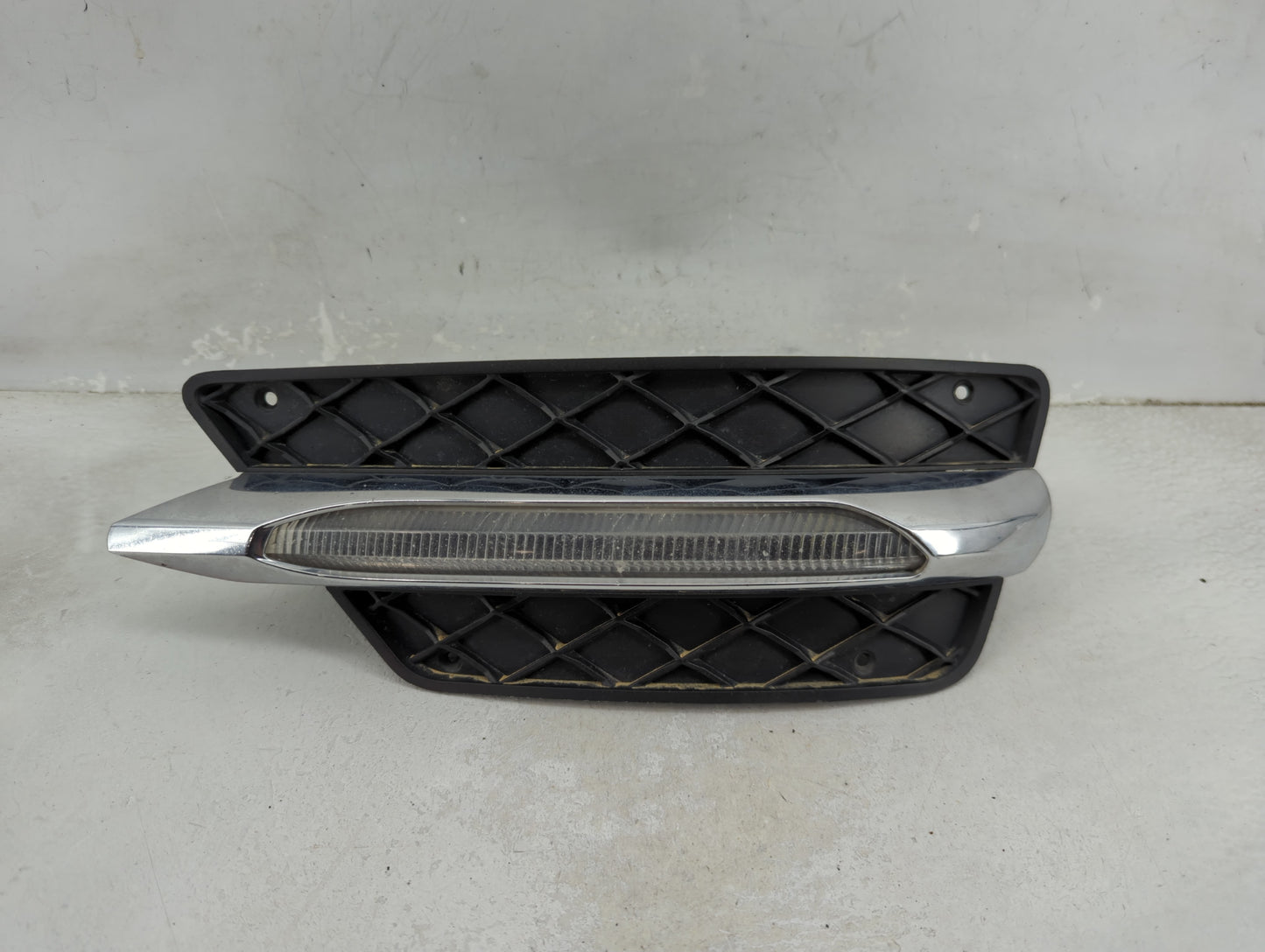 Mercedes-benz C-class Driver Left Oem Front Light Lamp Black 1454512 - Oemusedautoparts1.com