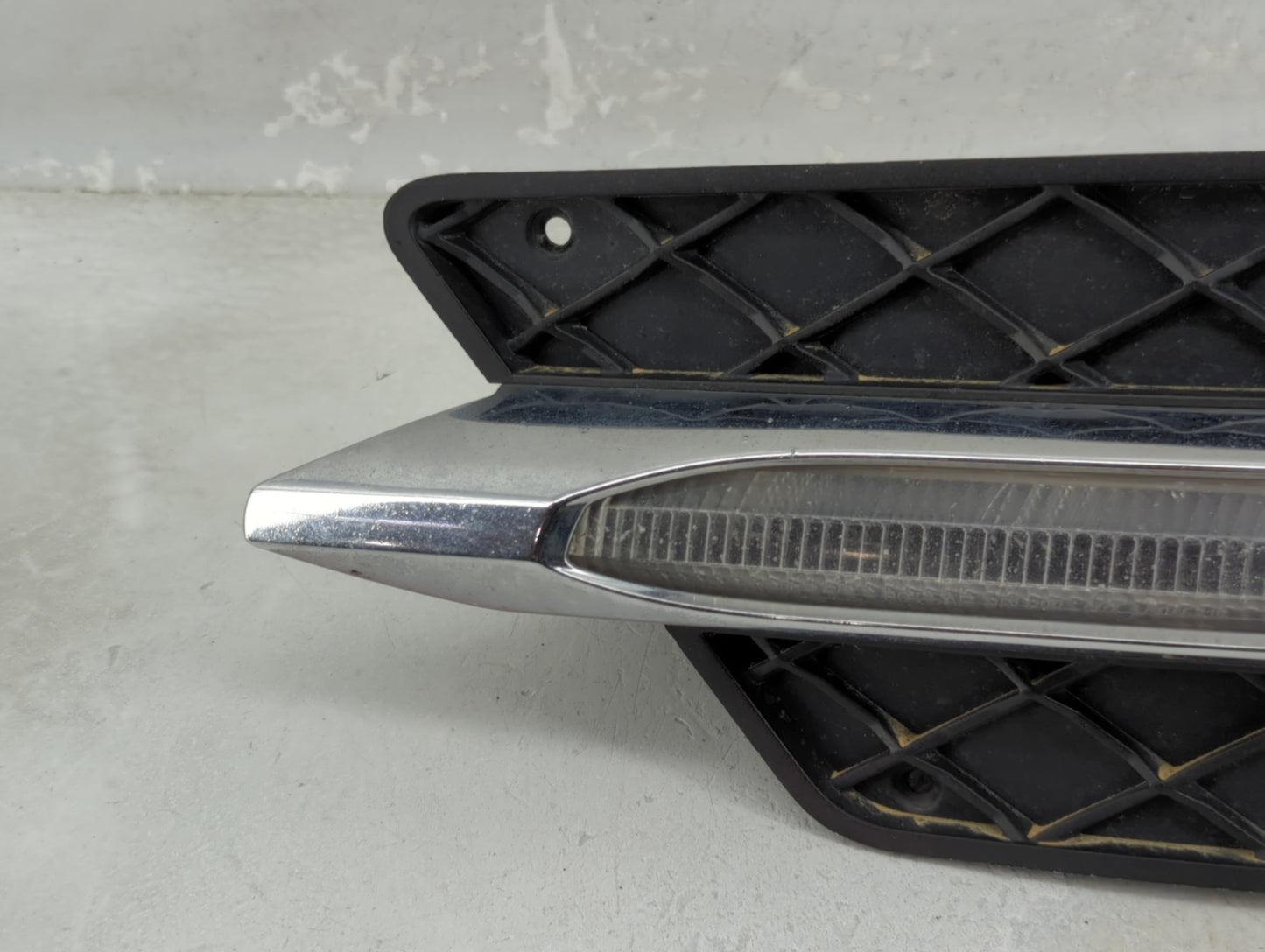 Mercedes-benz C-class Driver Left Oem Front Light Lamp Black 1454512 - Oemusedautoparts1.com