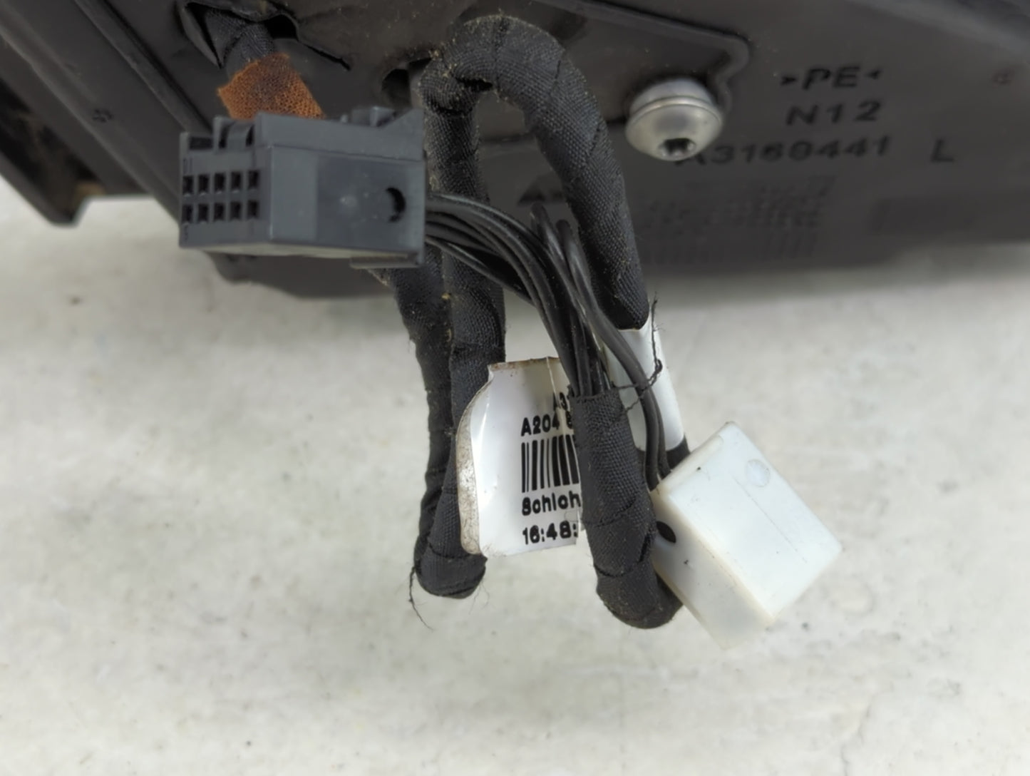 2014 Mercedes-Benz C-Class Driver Side View Mirror - Left Door Mirror OEM Used - Oemusedautoparts1.com