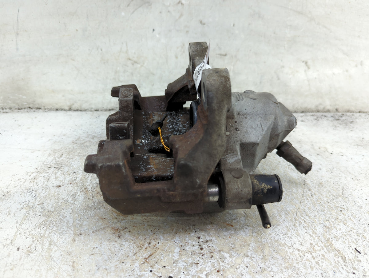 Mercedes-benz C-class Rear Passenger Right Brake Caliper - Oemusedautoparts1.com