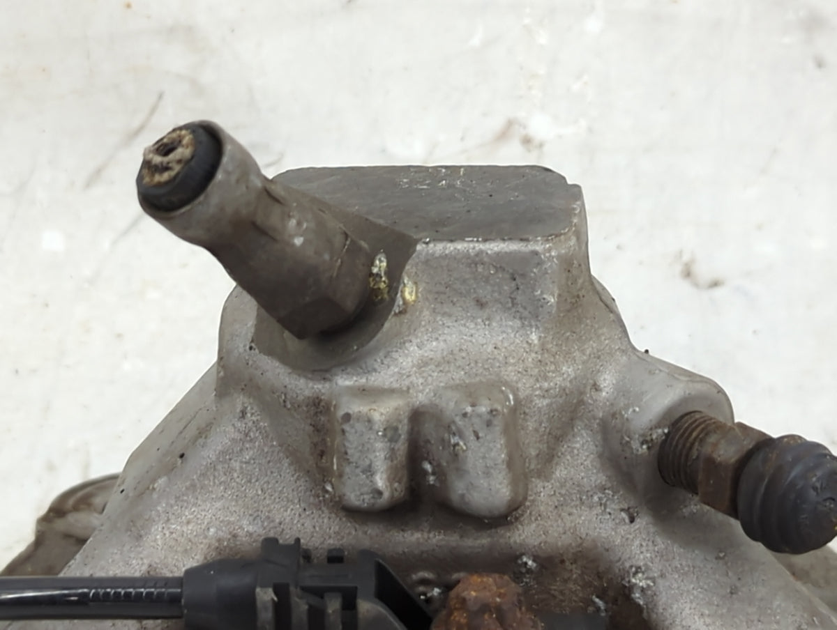 Mercedes-benz C-class Rear Passenger Right Brake Caliper - Oemusedautoparts1.com
