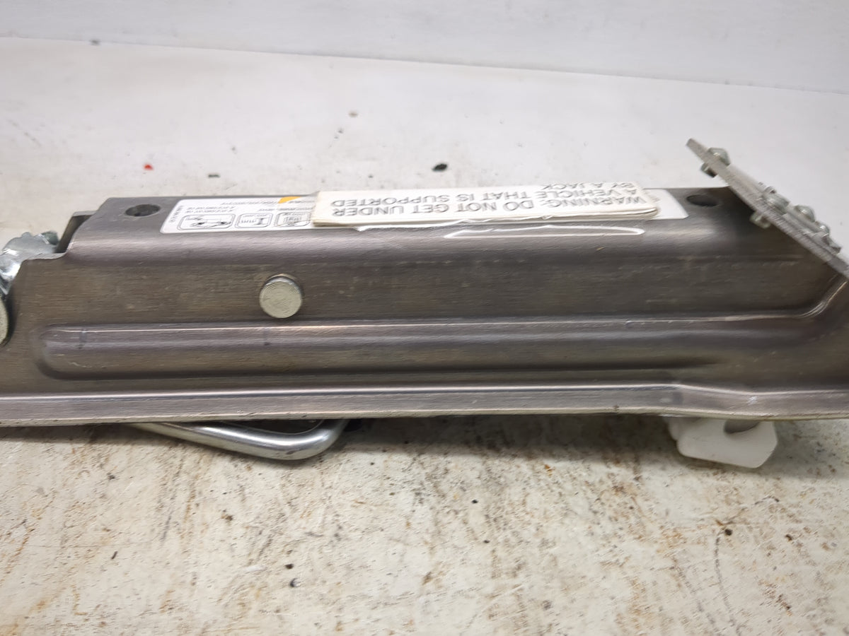 2014 Mercedes-benz C-class Spare Scissor Car Jack - Oemusedautoparts1.com