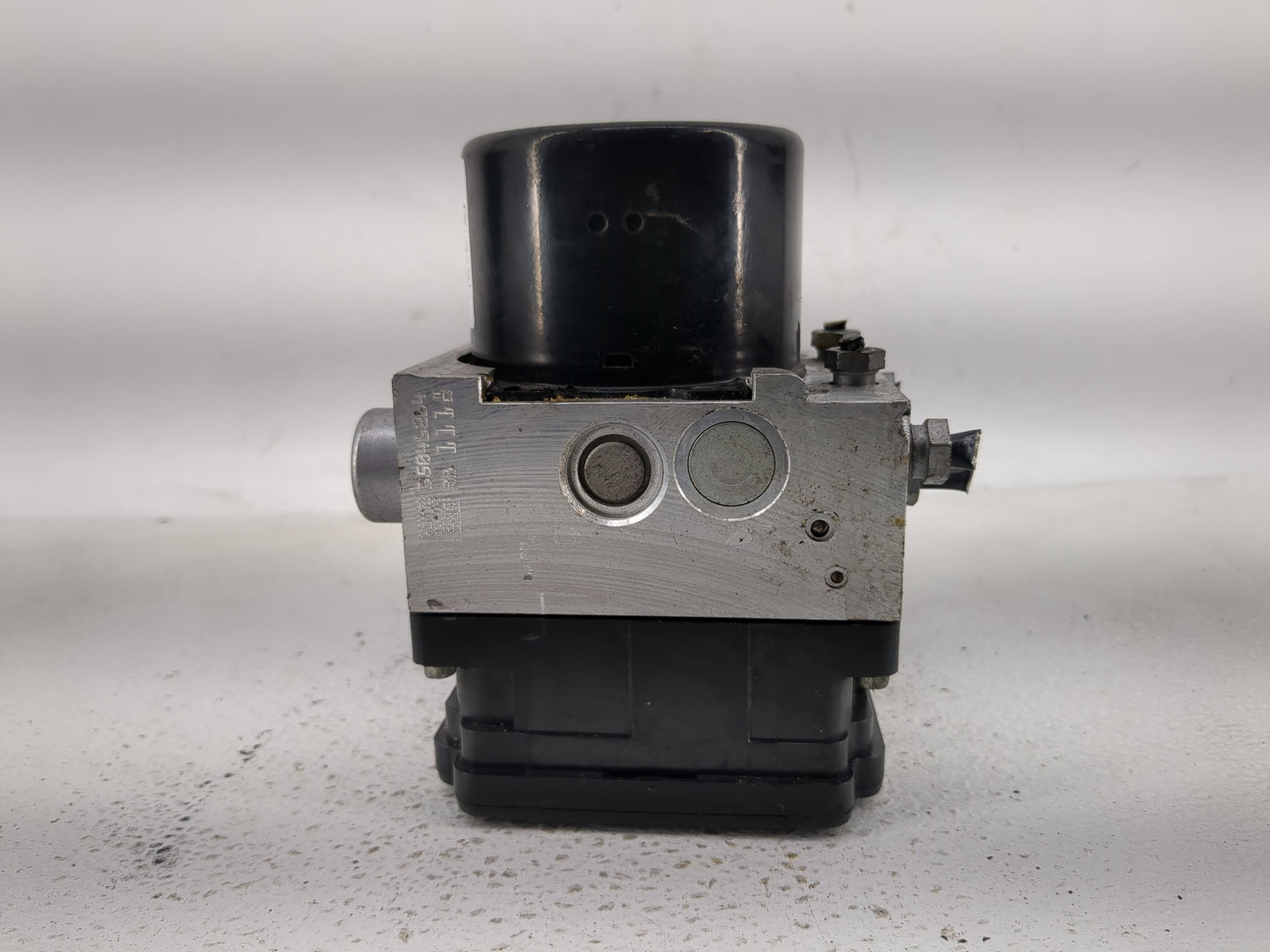 2013-2015 Mercedes-Benz C250 ABS Pump Control Module Replacement P/N:10.0212 - 0822 A 172 431 42 12 Fits Fits 2013 2014 2015