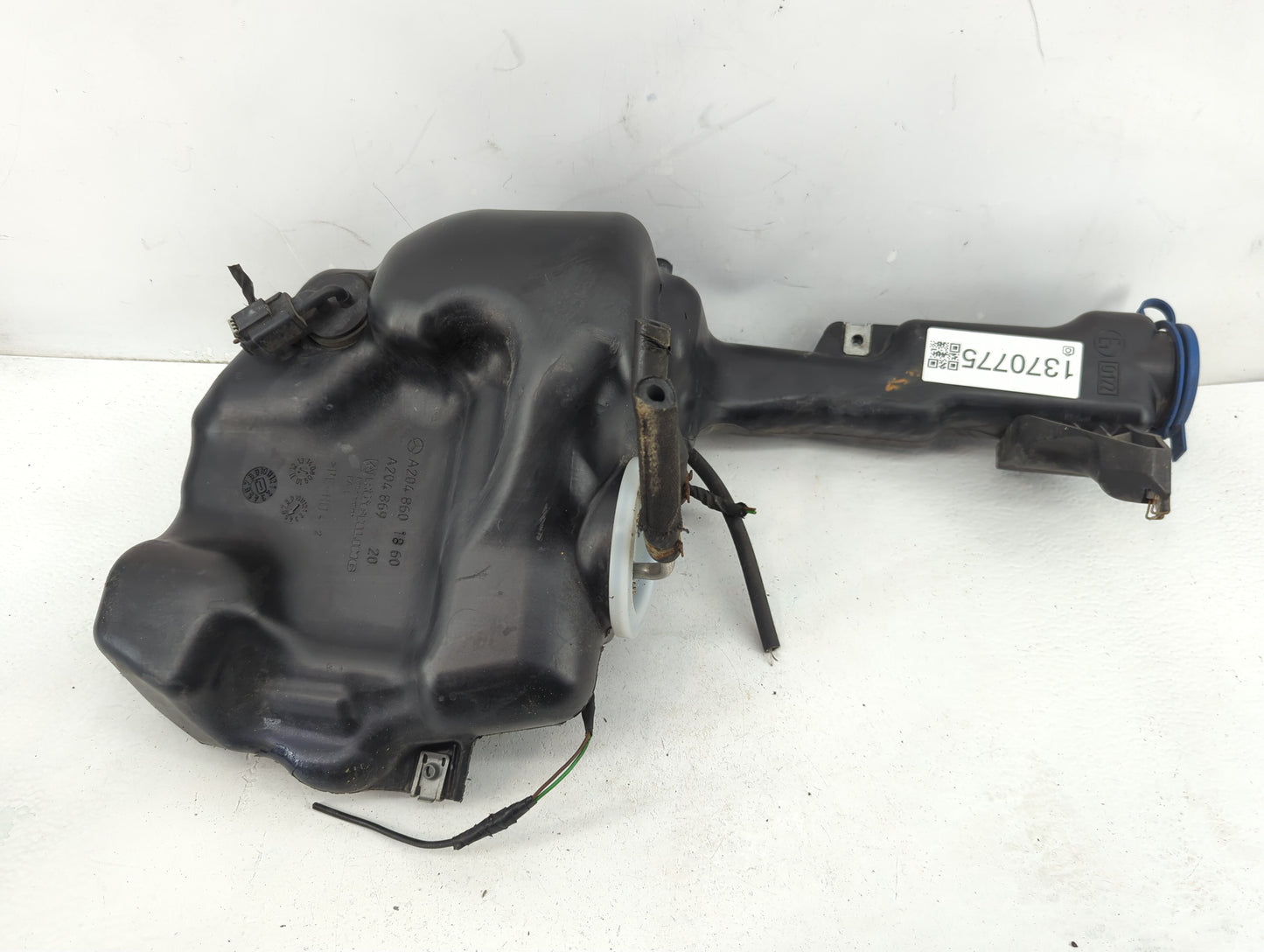 2010 Mercedes-benz C250 Windshield Washer Fluid Reservoir Bottle Oem - Oemusedautoparts1.com