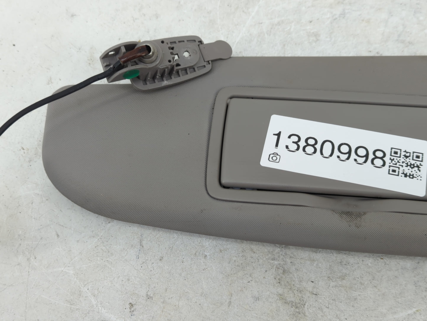 2012-2015 Mercedes-Benz C250 Sun Visor Shade Replacement Driver Left Mirror Fits Fits 2010 2011 2012 2013 2014 2015 2016 201