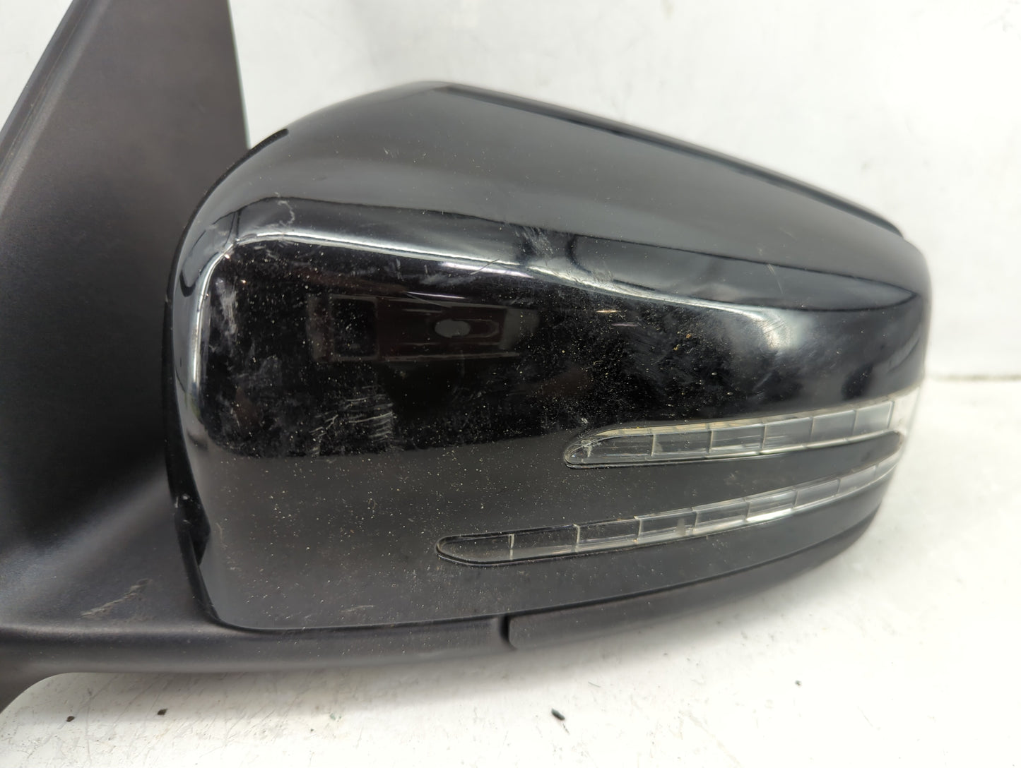 2012-2014 Mercedes-Benz C250 Driver Side View Mirror - Left Door Mirror OEM Used - Oemusedautoparts1.com