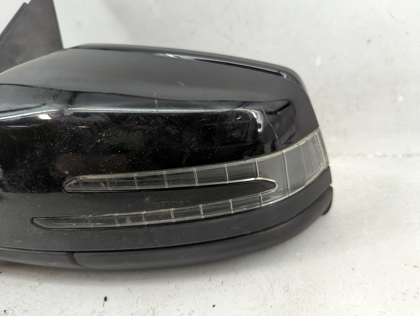 2012-2014 Mercedes-Benz C250 Driver Side View Mirror - Left Door Mirror OEM Used - Oemusedautoparts1.com