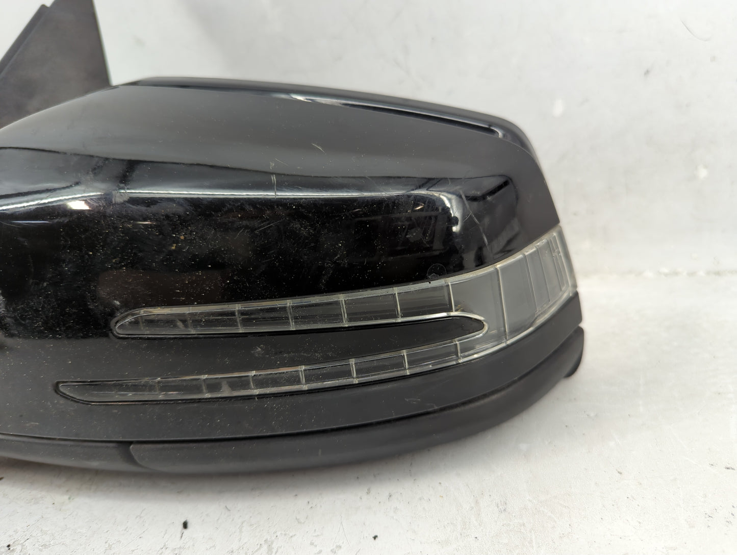 2012-2014 Mercedes-Benz C250 Driver Side View Mirror - Left Door Mirror OEM Used - Oemusedautoparts1.com