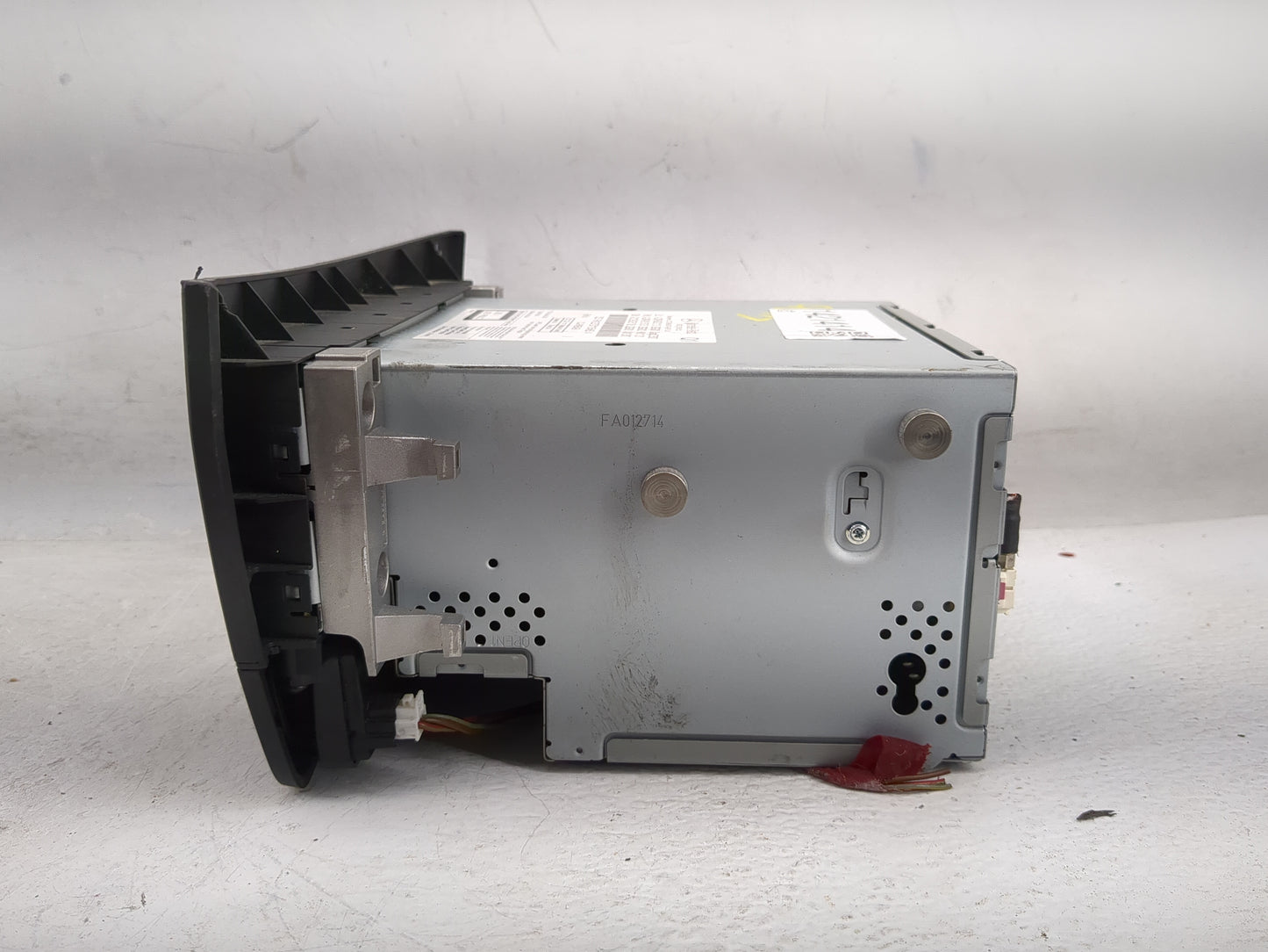 2014-2015 Mercedes-Benz C250 Radio AM FM Cd Player Receiver Replacement P/N:A 204 900 21 13 Fits Fits 2014 2015 OEM Used Aut
