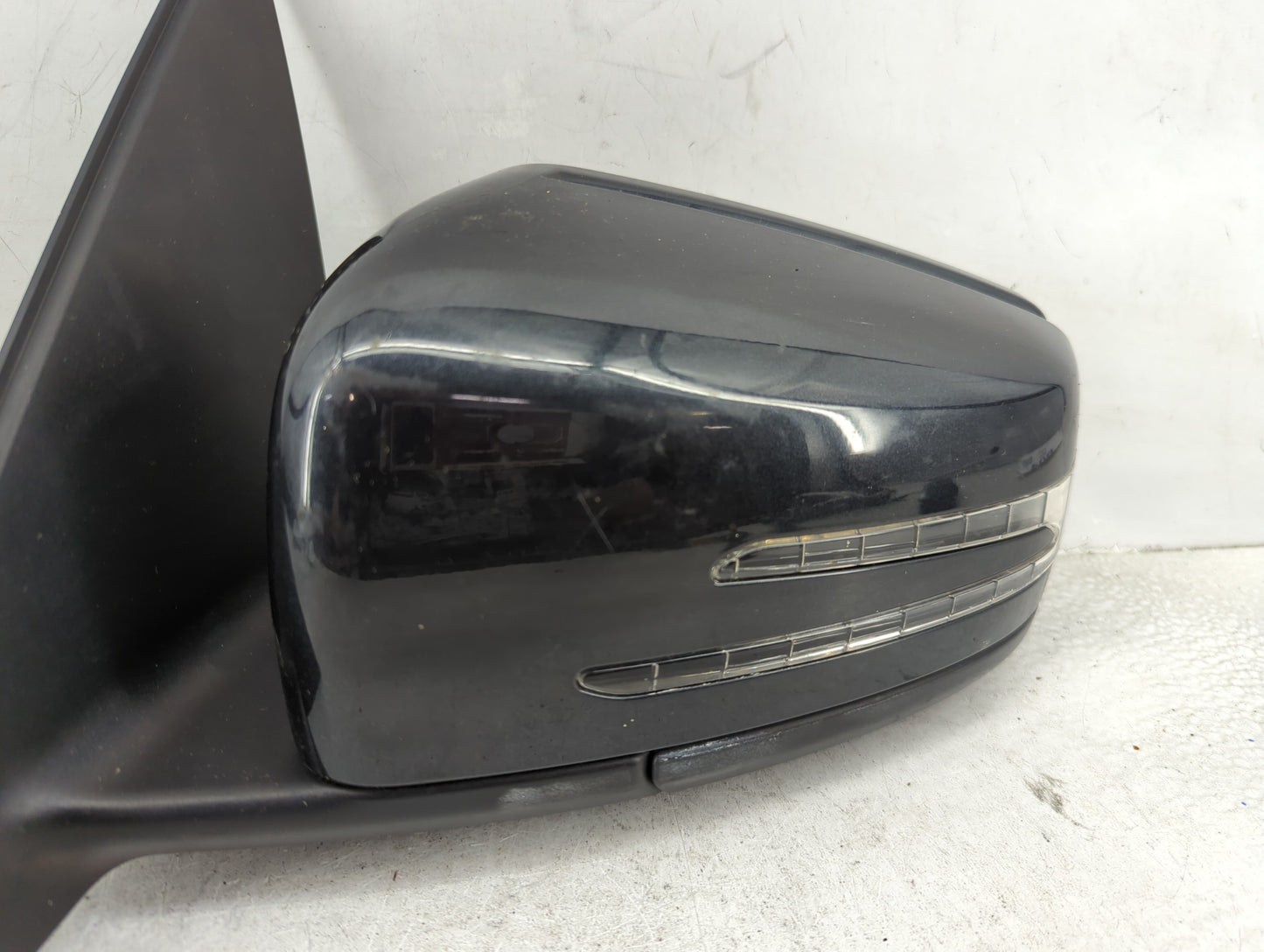 2012-2014 Mercedes-Benz C250 Driver Side View Mirror - Left Door Mirror OEM Used - Oemusedautoparts1.com