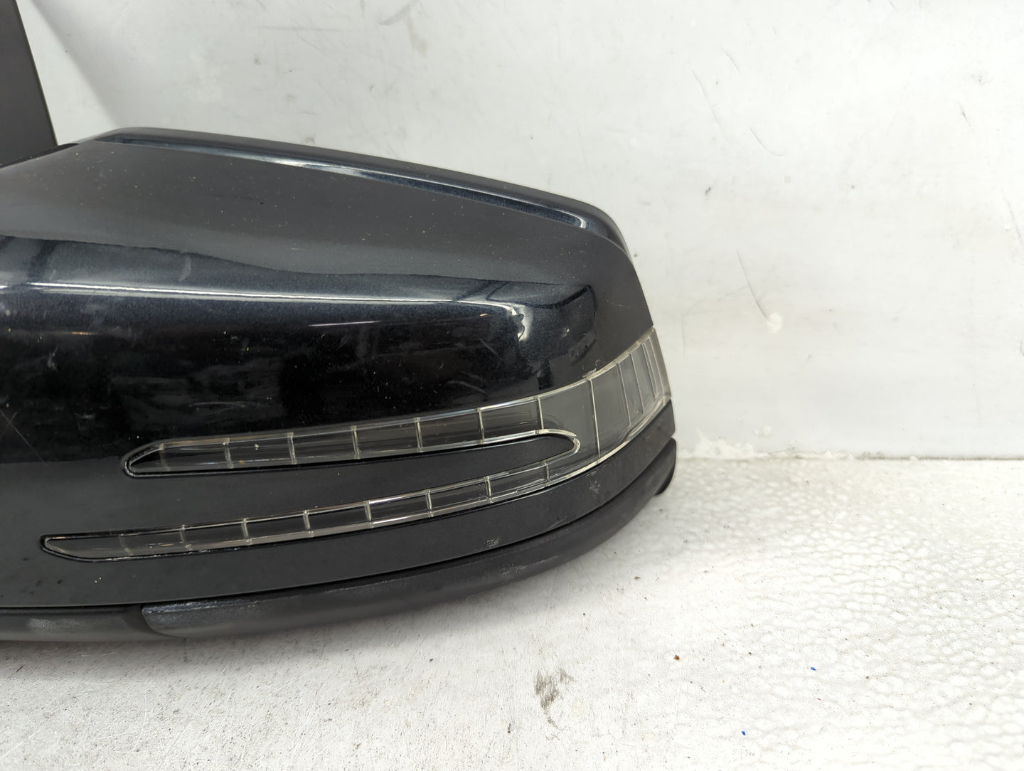 2012-2014 Mercedes-Benz C250 Driver Side View Mirror - Left Door Mirror OEM Used - Oemusedautoparts1.com