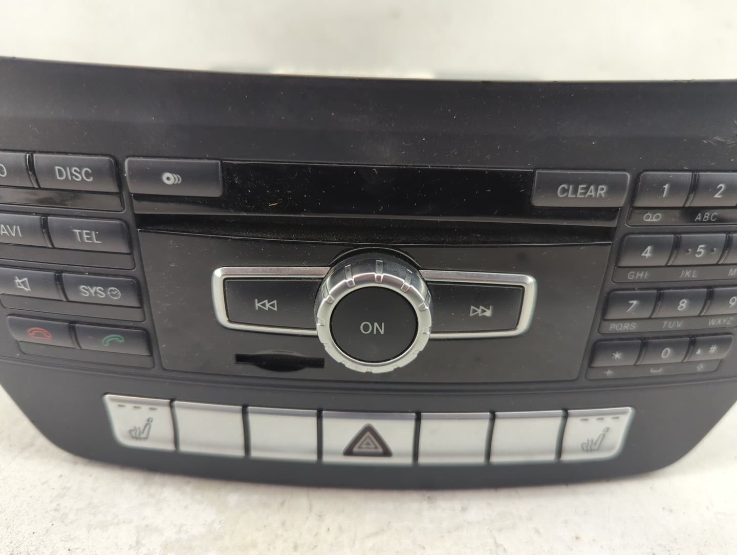 2011-2014 Mercedes-Benz C250 Radio AM FM Cd Player Receiver Replacement P/N:A 204 900 17 15 Fits OEM Used Auto Parts - Oemus