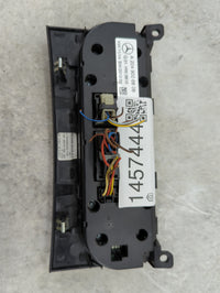 2013-2014 Mercedes-Benz C250 Climate Control Module Temperature AC/Heater Replacement P/N:A 204 900 68 08 Fits Fits 2013 201