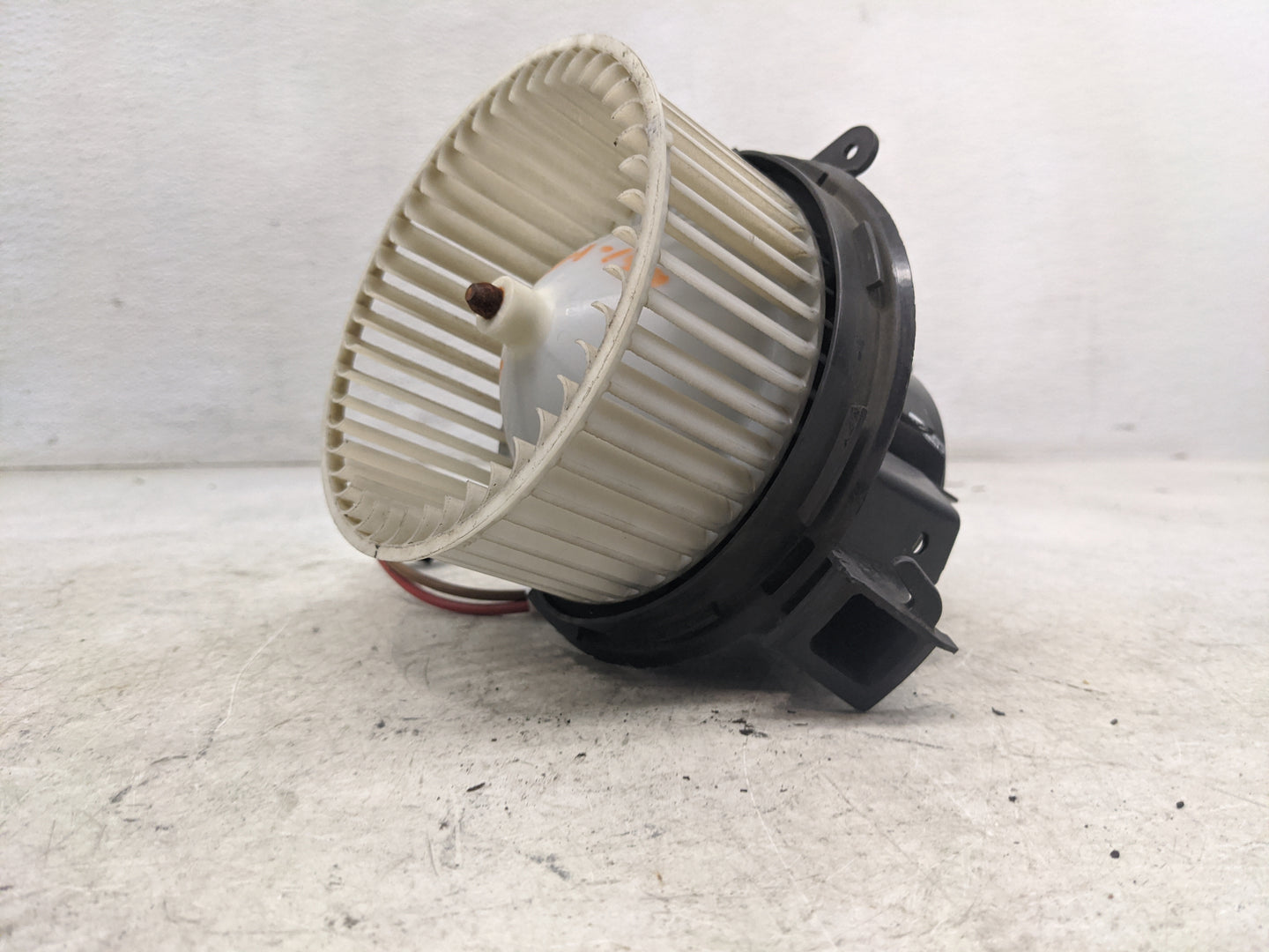 2011-2015 Mercedes-Benz C250 Heater AC Blower Motor Fits Fits 2011 2012 2013 2014 2015 2016 2017 2018 2019 2020 OEM Used Aut