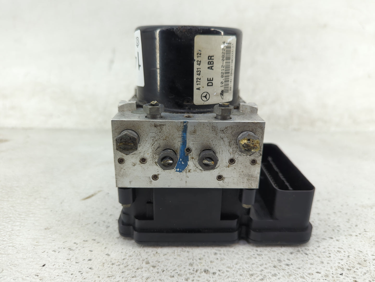 2013-2015 Mercedes-Benz C250 ABS Pump Control Module Replacement P/N:A1724314212 10.0212-0822.4 Fits Fits 2013 2014 2015 OEM