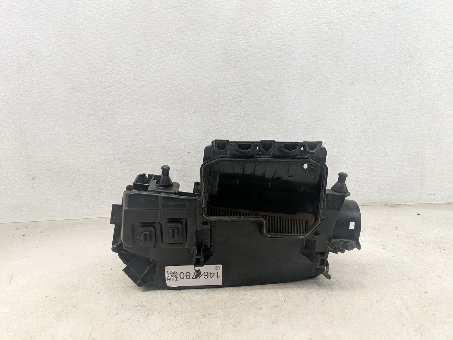 2012-2015 Mercedes-benz C250 Air Cleaner Intake-duct Hose Tube 1464780 - Oemusedautoparts1.com