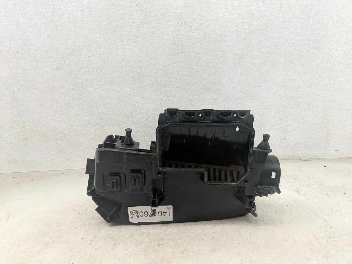 2012-2015 Mercedes-benz C250 Air Cleaner Intake-duct Hose Tube 1464780 - Oemusedautoparts1.com