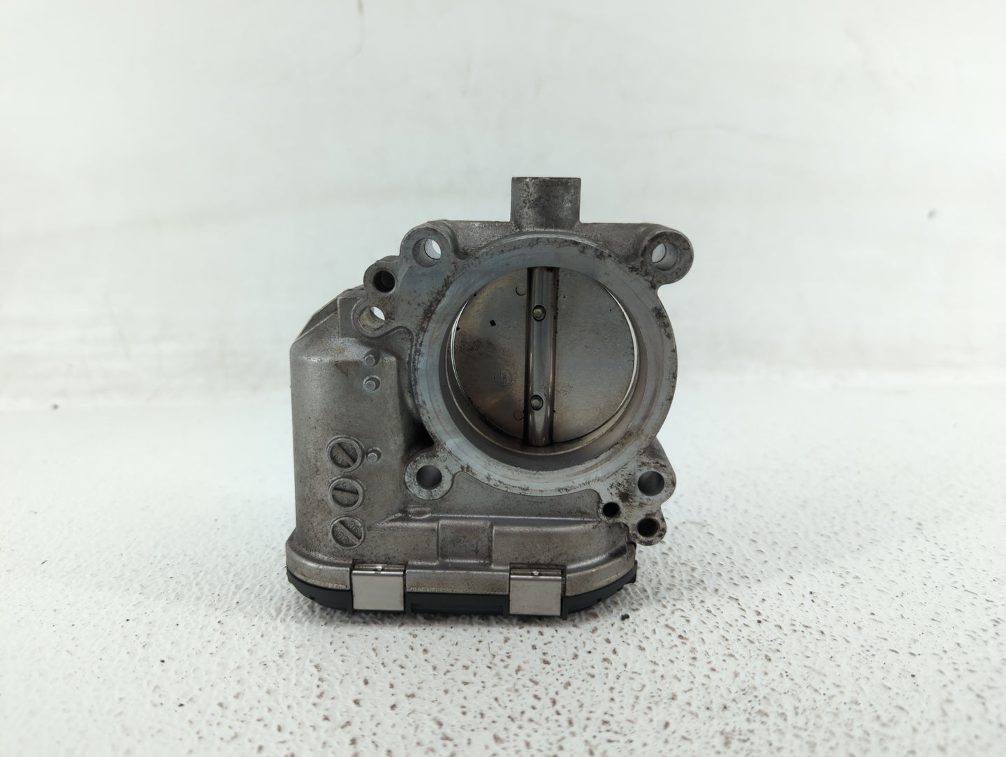 2012-2015 Mercedes-Benz C250 Throttle Body P/N:266 141 05 25 2661410525 Fits OEM Used Auto Parts - Oemusedautoparts1.com