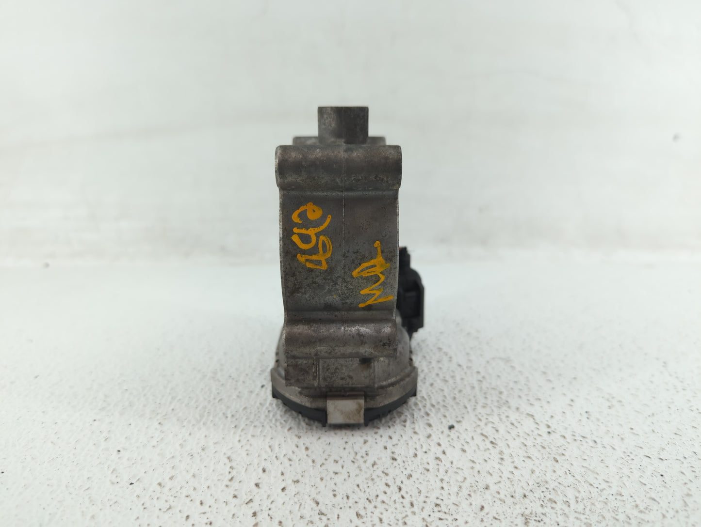 2012-2015 Mercedes-Benz C250 Throttle Body P/N:266 141 05 25 2661410525 Fits OEM Used Auto Parts - Oemusedautoparts1.com