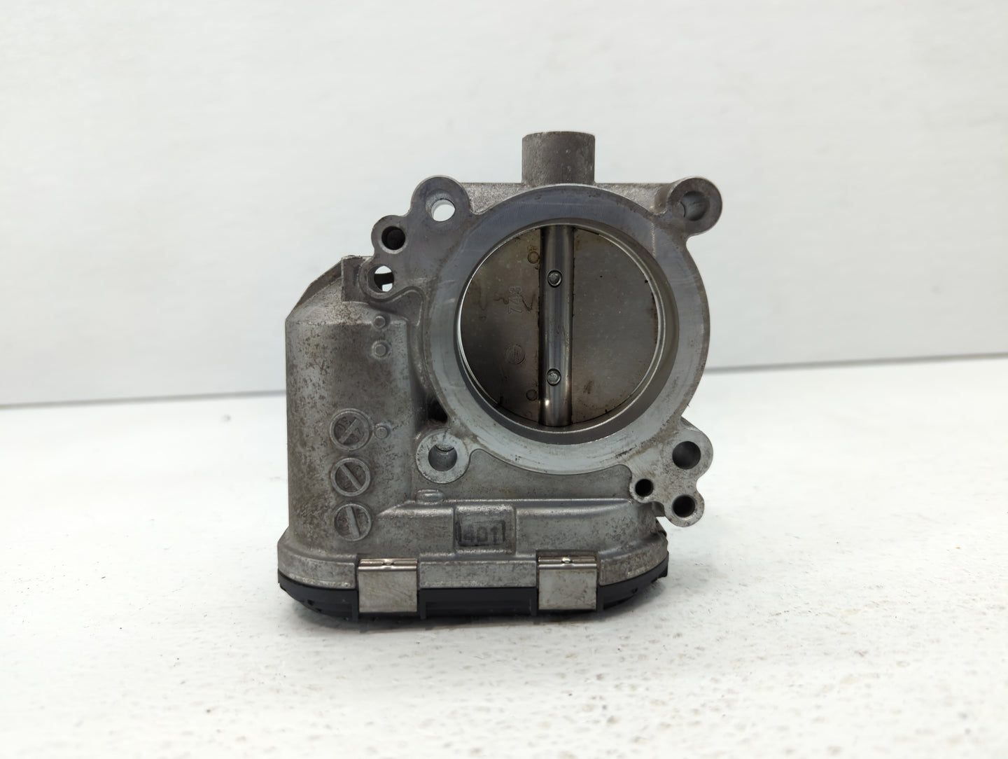 2012-2015 Mercedes-Benz C250 Throttle Body P/N:266 141 05 25 2661410525 Fits OEM Used Auto Parts - Oemusedautoparts1.com