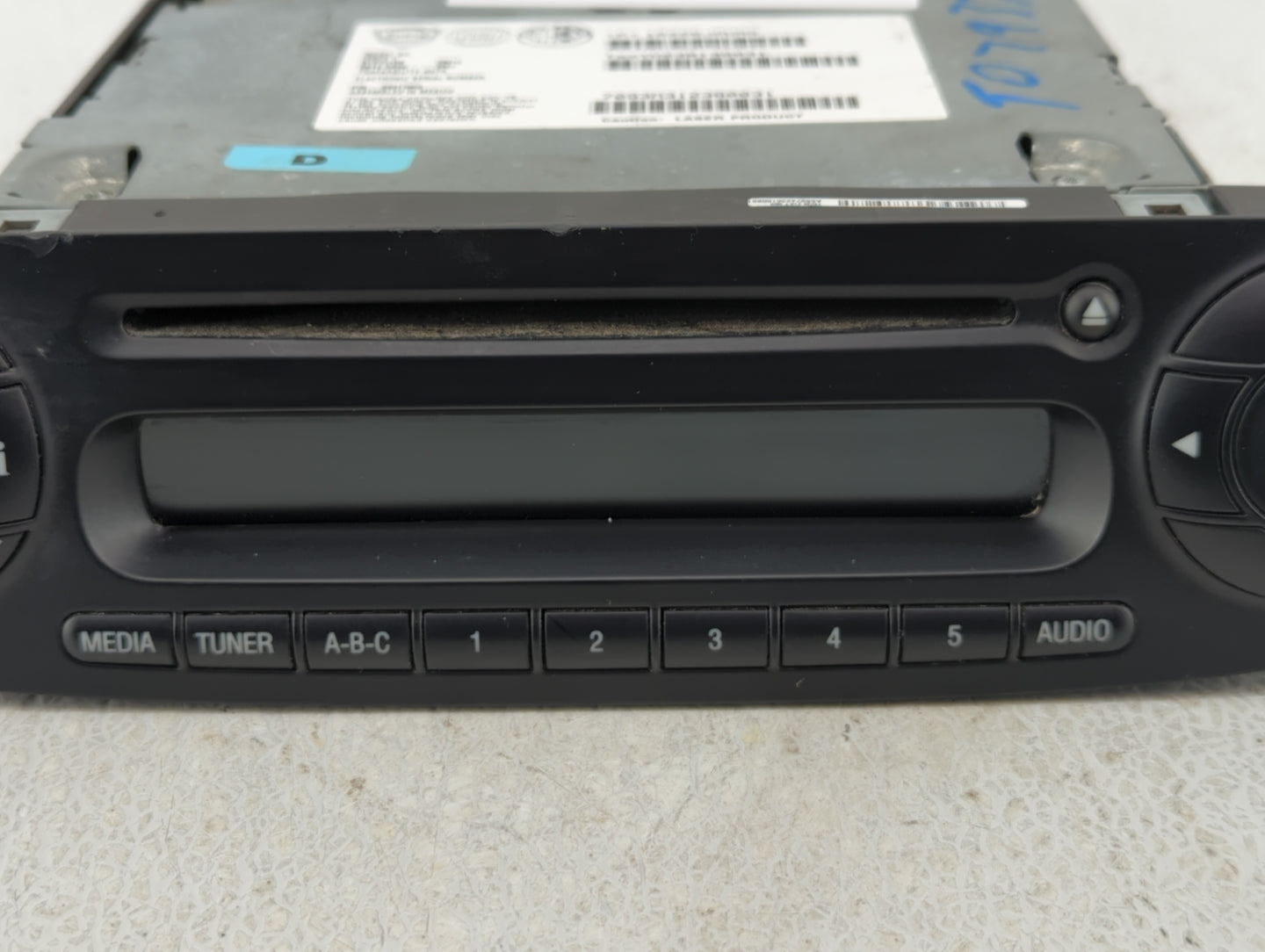 2014-2015 Mercedes-Benz C250 Radio AM FM Cd Player Receiver Replacement P/N:A 204 900 21 13 A 204 900 98 14 Fits Fits 2014 2