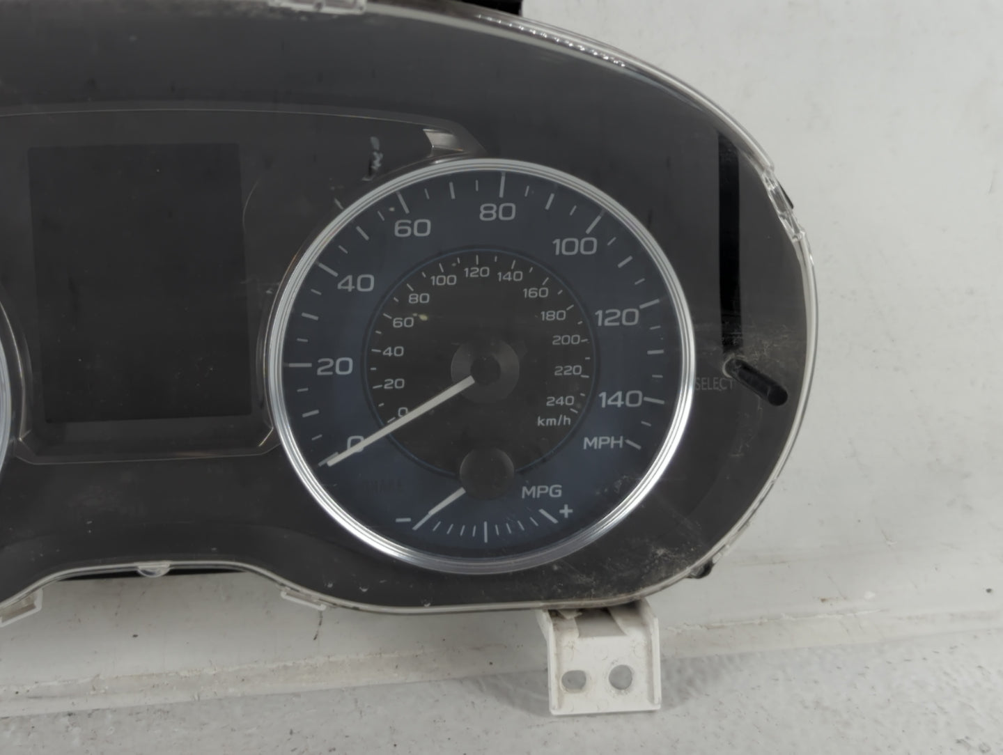 2014-2015 Mercedes-Benz C250 Instrument Cluster Speedometer Gauges P/N:0428104 8500IFJ080 Miles: Fits Fits 2014 2015 OEM Use