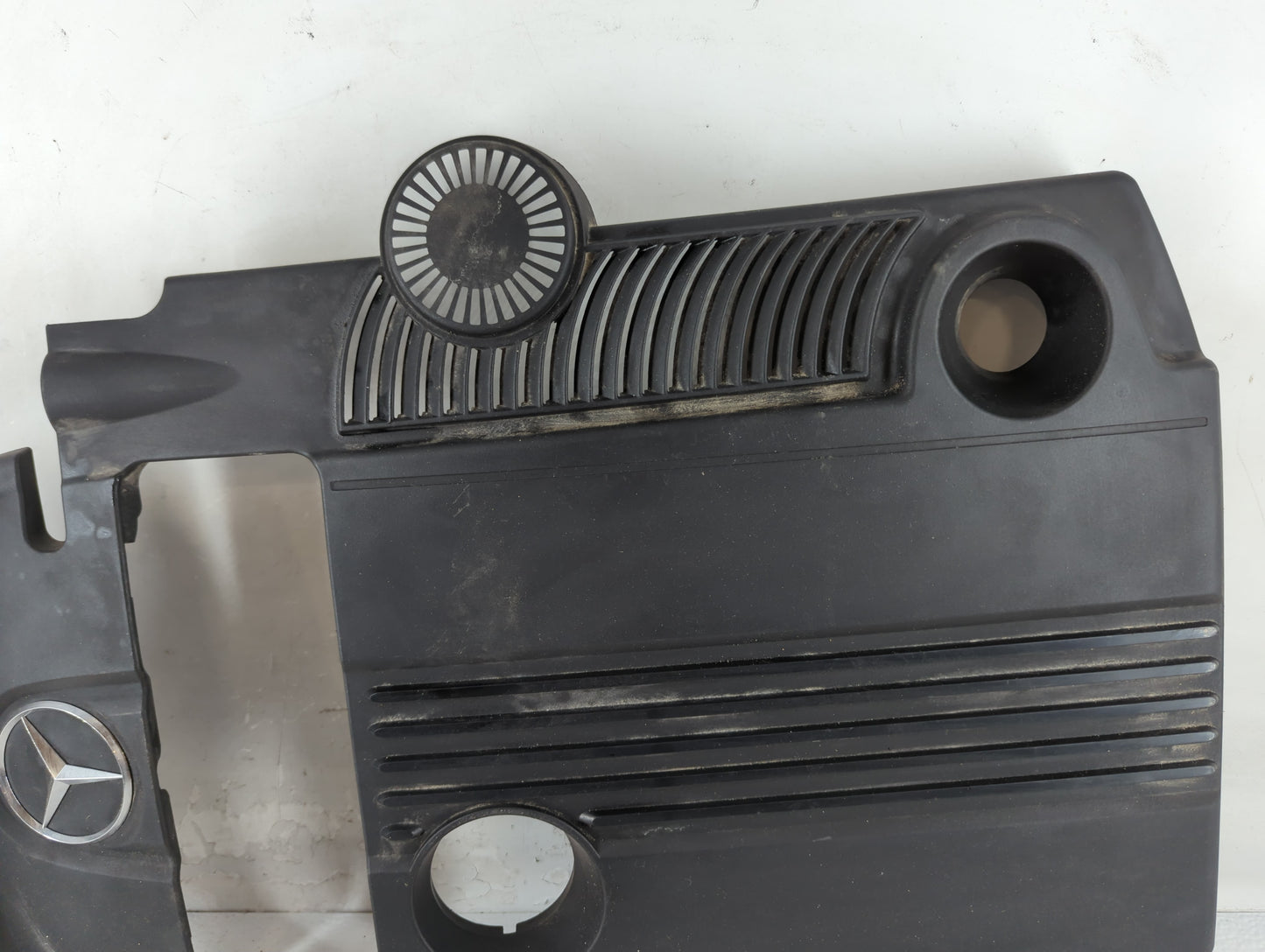 2014 Mercedes-benz C250 Engine Cover - Oemusedautoparts1.com