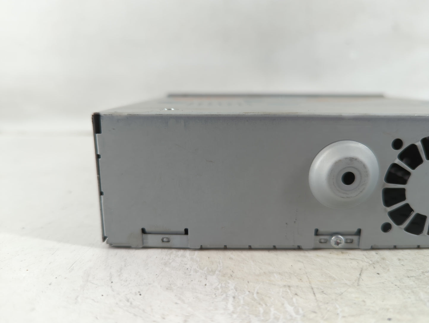 2014 Mercedes-Benz C300 Radio AM FM Cd Player Receiver Replacement P/N:A 222 900 51 11 Fits Fits 2015 OEM Used Auto Parts - 