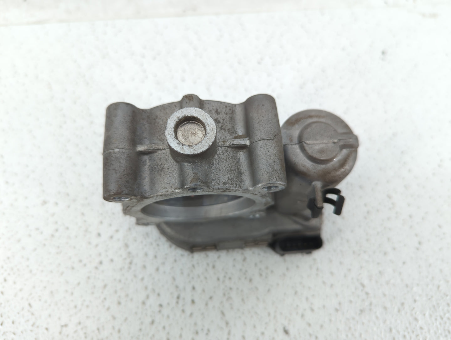 2015-2018 Mercedes-Benz C300 Throttle Body P/N:A 270 141 00 25 2701410025 Fits Fits 2013 2014 2015 2016 2017 2018 2019 2020 
