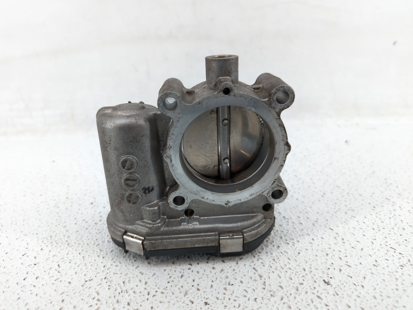 2015-2018 Mercedes-Benz C300 Throttle Body P/N:A 270 141 00 25 2701410025 Fits Fits 2013 2014 2015 2016 2017 2018 2019 2020 