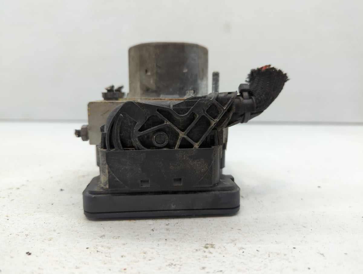 2014 Mercedes-Benz C300 Anti-Lock Brake ABS Pump Module Actuator OEM P/N:A000 431 37 00 A009 431 64 12 Fits OEM Used Auto Pa