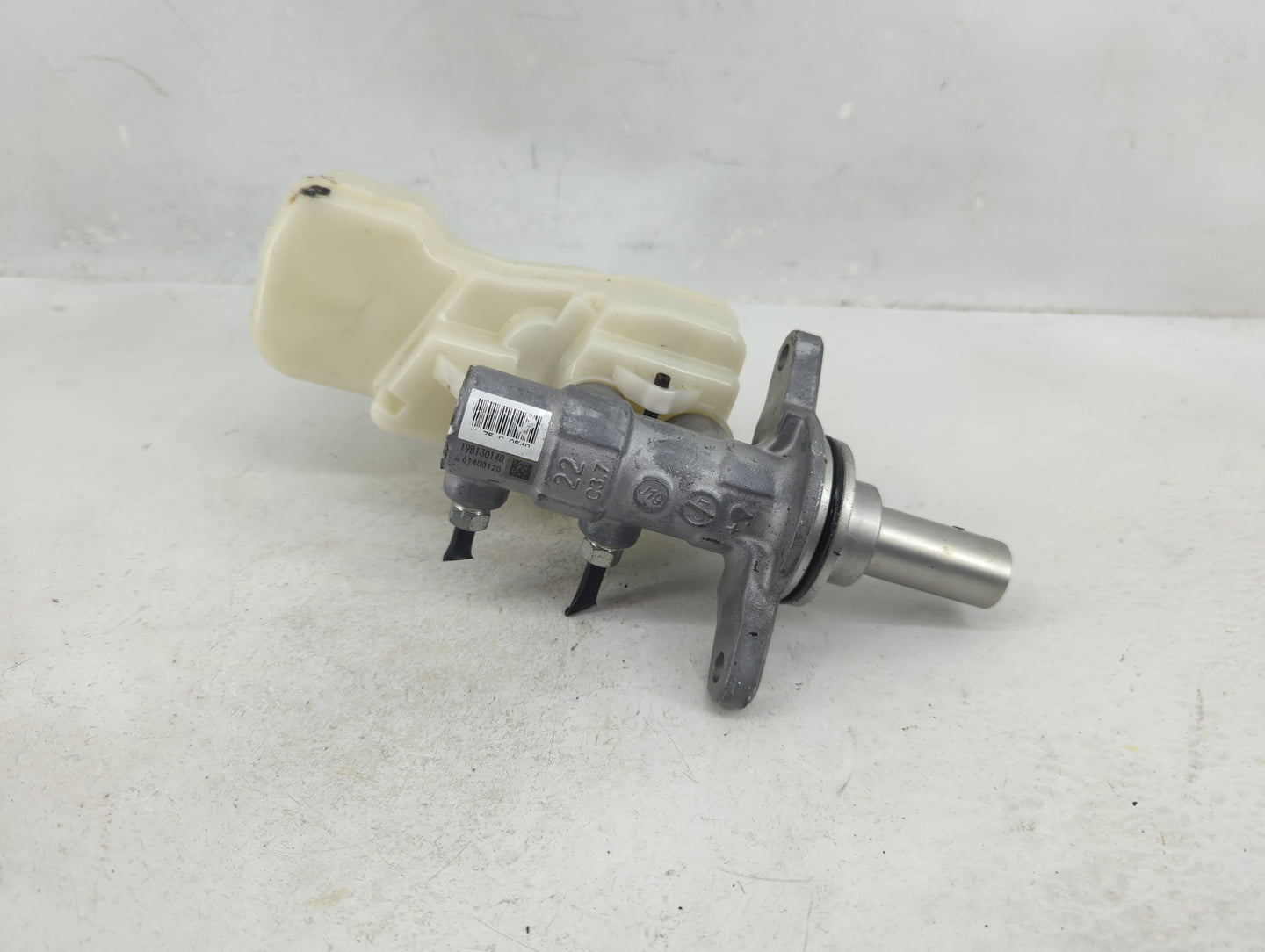 Mercedes-benz C350 Brake Master Cylinder - Oemusedautoparts1.com