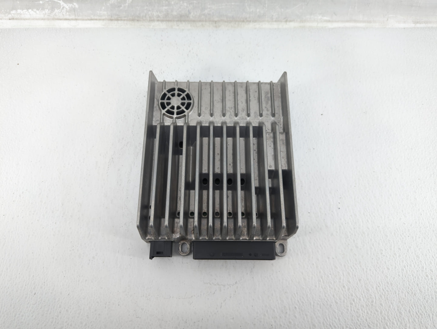 2014-2015 Mercedes-Benz C350 Radio AM FM Cd Player Receiver Replacement P/N:A 246 900 24 18 Fits OEM Used Auto Parts - Oemus