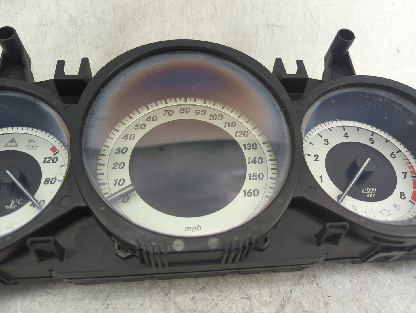 2014 Mercedes-Benz Cclass Instrument Cluster Speedometer Gauges P/N:A2049005213 A2C53435303, A2C87297000 Miles:151K Fits OEM