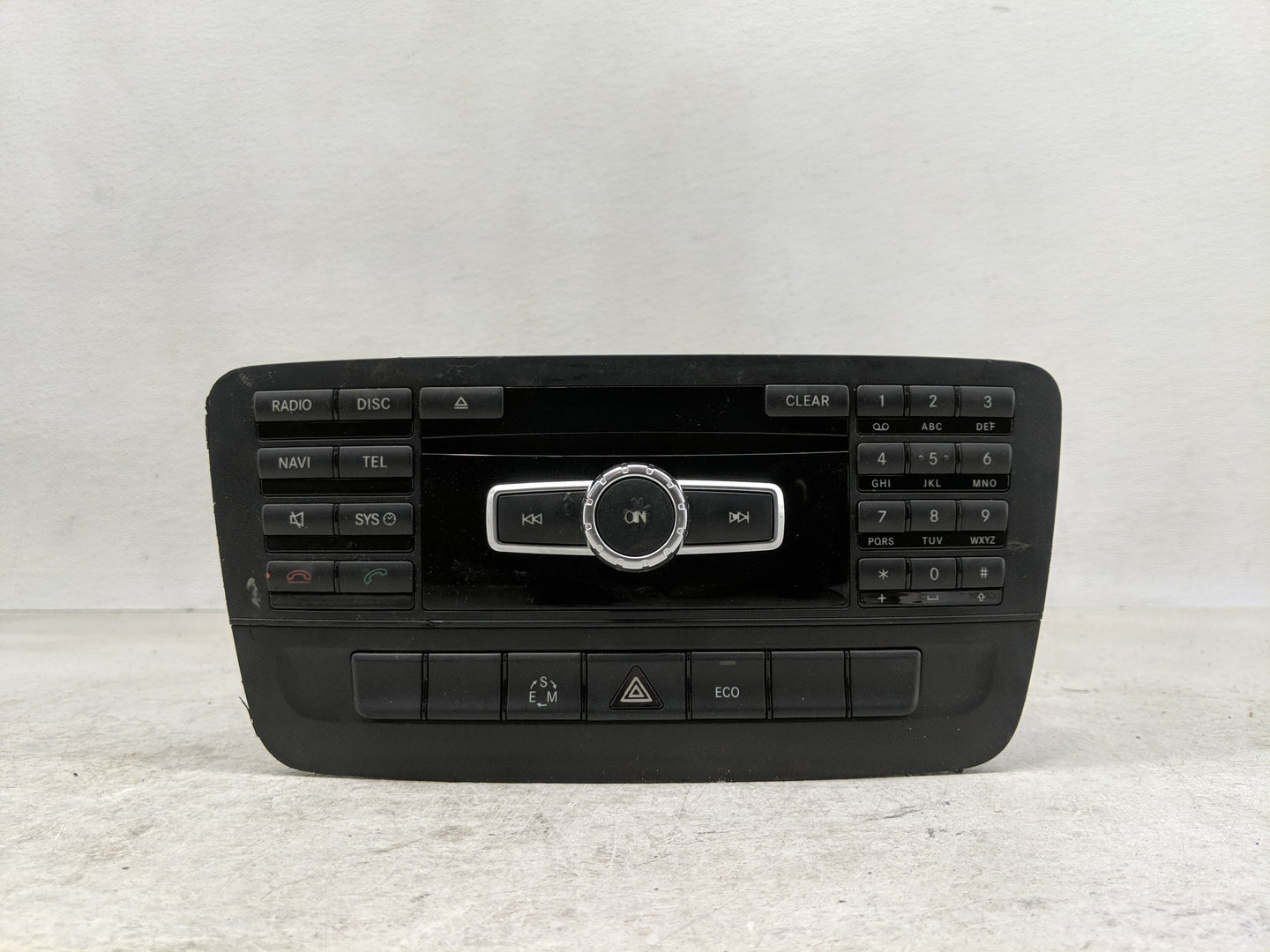 2014 Mercedes-Benz Cla180 Radio AM FM Cd Player Receiver Replacement P/N:A 212 902 23 09 A 246 901 19 05 Fits Fits 2015 2016