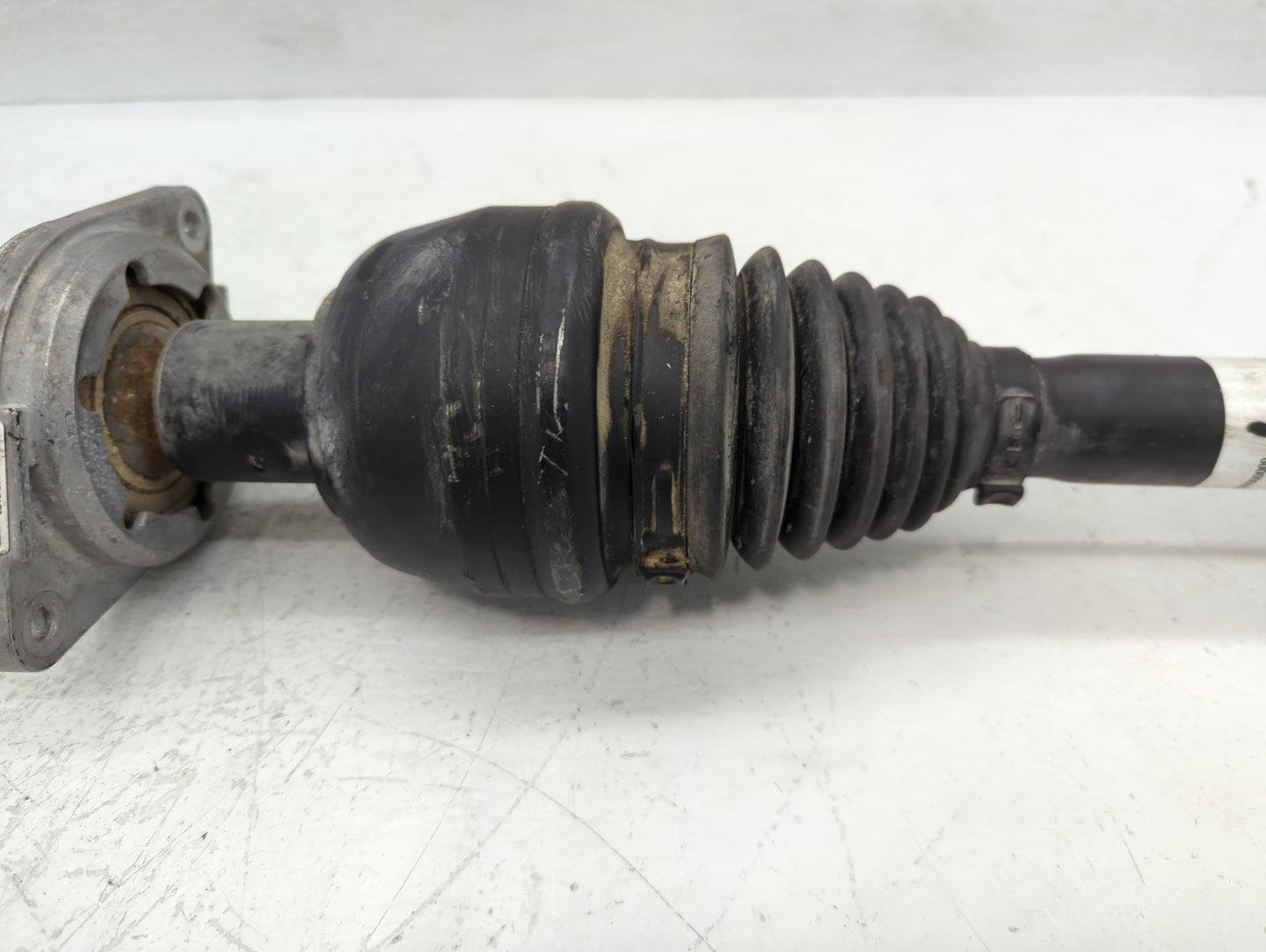 2014-2019 Mercedes-benz Cla250 Axle Shaft Front Passenger Cv C/v - Oemusedautoparts1.com