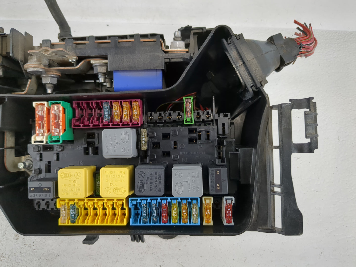 2014-2019 Mercedes-Benz Cla250 Fusebox Fuse Box Panel Relay Module P/N:A 246 540 01 82 Fits OEM Used Auto Parts - Oemusedaut