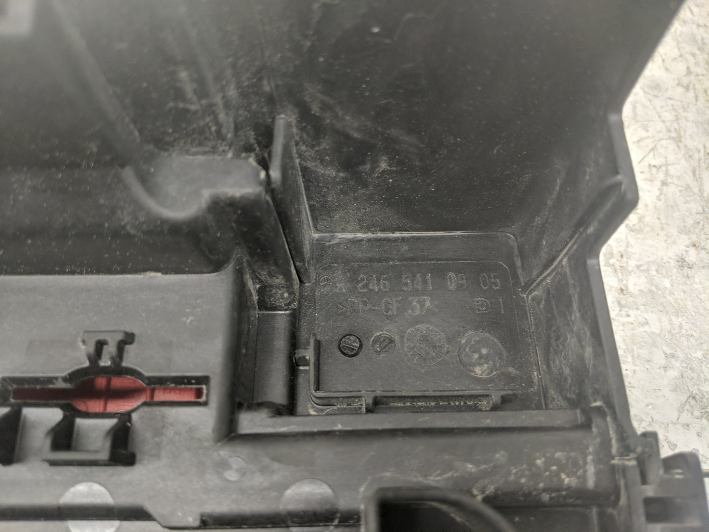 2014-2019 Mercedes-Benz Cla250 Fusebox Fuse Box Panel Relay Module P/N:A 246 540 01 82 Fits OEM Used Auto Parts - Oemusedaut