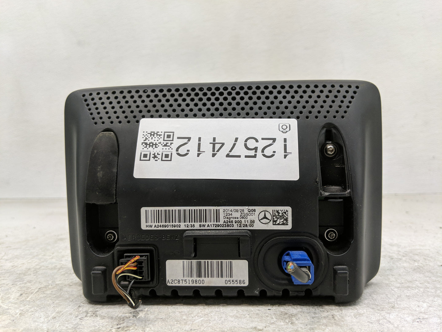 2014 Mercedes-Benz Cla250 Radio AM FM Cd Player Receiver Replacement Fits OEM Used Auto Parts - Oemusedautoparts1.com