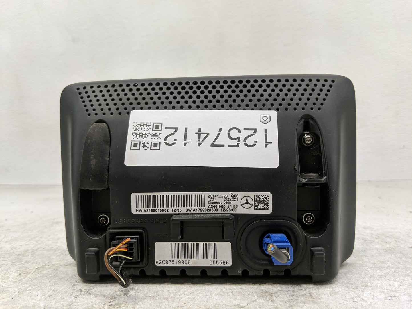2014 Mercedes-Benz Cla250 Radio AM FM Cd Player Receiver Replacement Fits OEM Used Auto Parts - Oemusedautoparts1.com