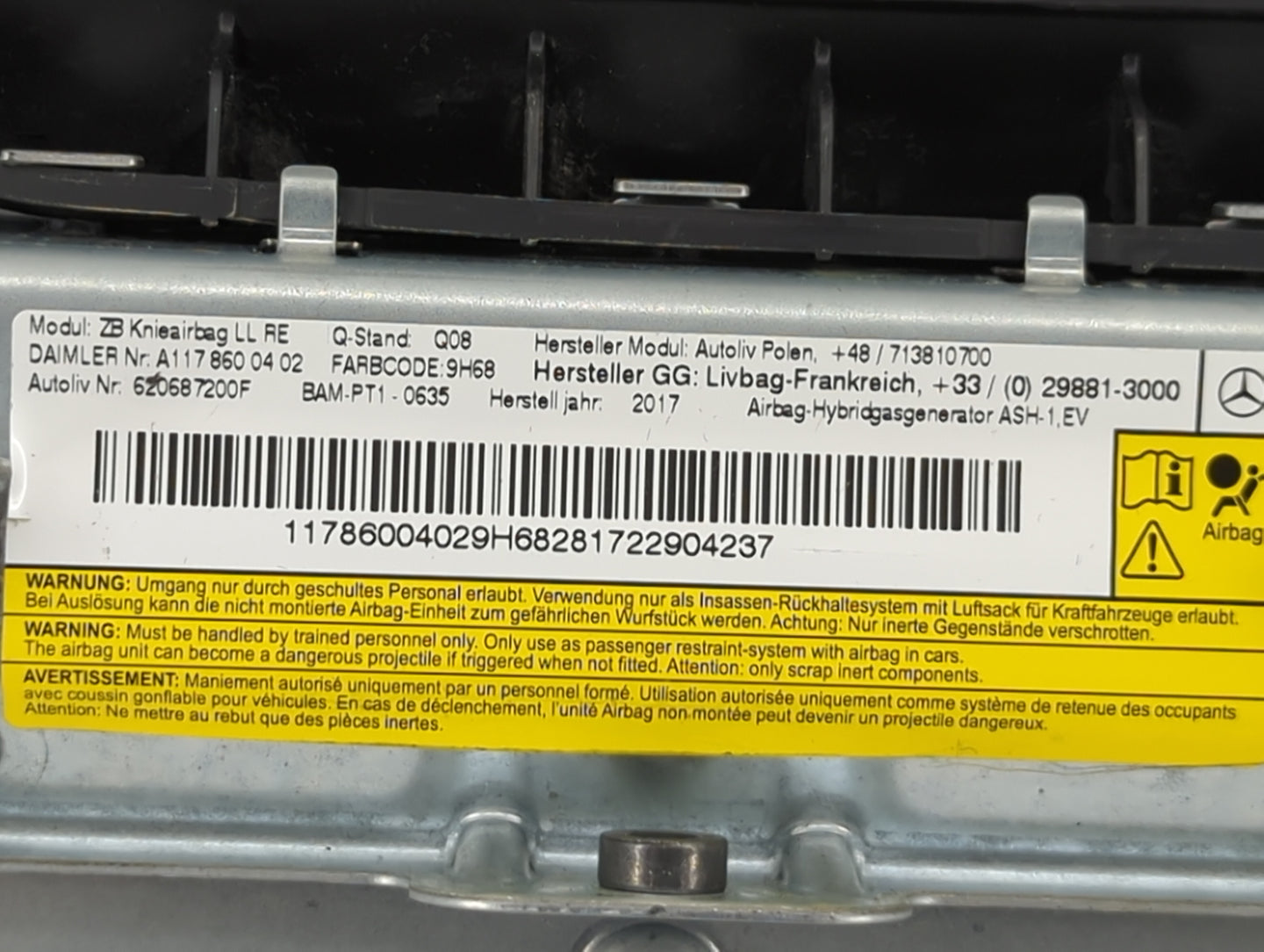 2014-2019 Mercedes-Benz Cla250 Air Bag Passenger Right Knee OEM P/N:1178600402 Fits Fits 2014 2015 2016 2017 2018 2019 2020 
