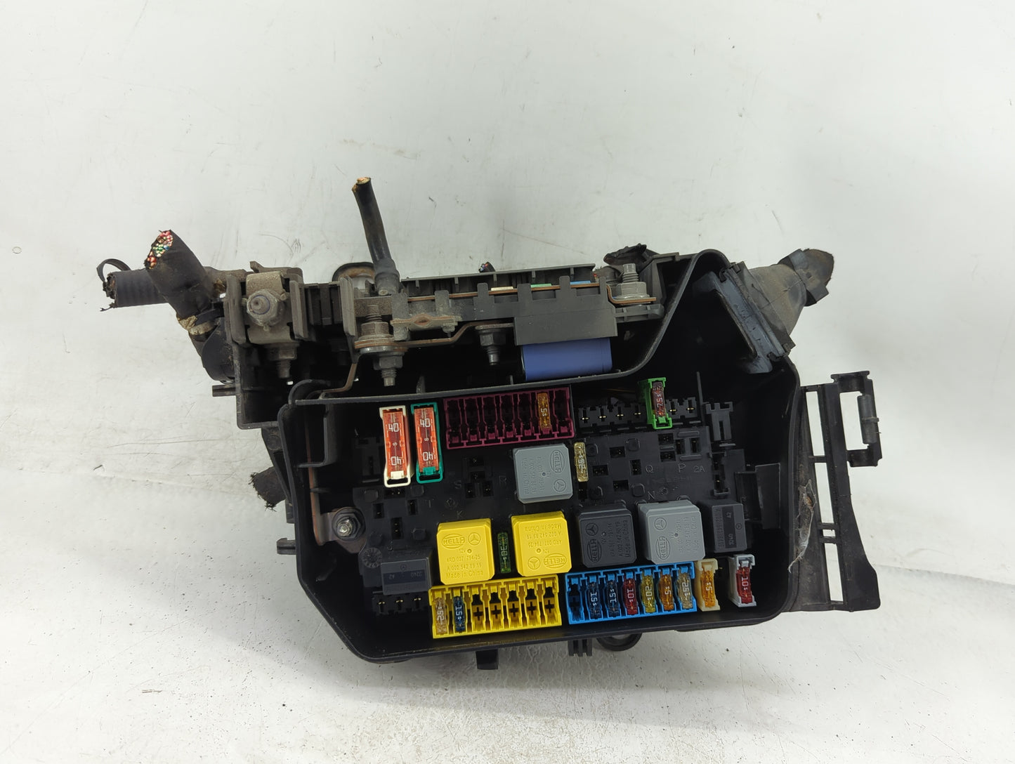 2014-2019 Mercedes-Benz Cla250 Fusebox Fuse Box Panel Relay Module P/N:A 246 540 01 82 Fits OEM Used Auto Parts - Oemusedaut