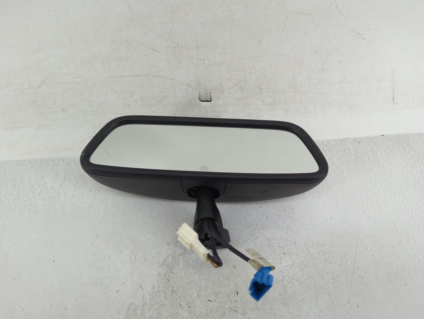 2014-2019 Mercedes-Benz Cla250 Interior Rear View Mirror Replacement OEM P/N:1768101017 Fits OEM Used Auto Parts - Oemusedau
