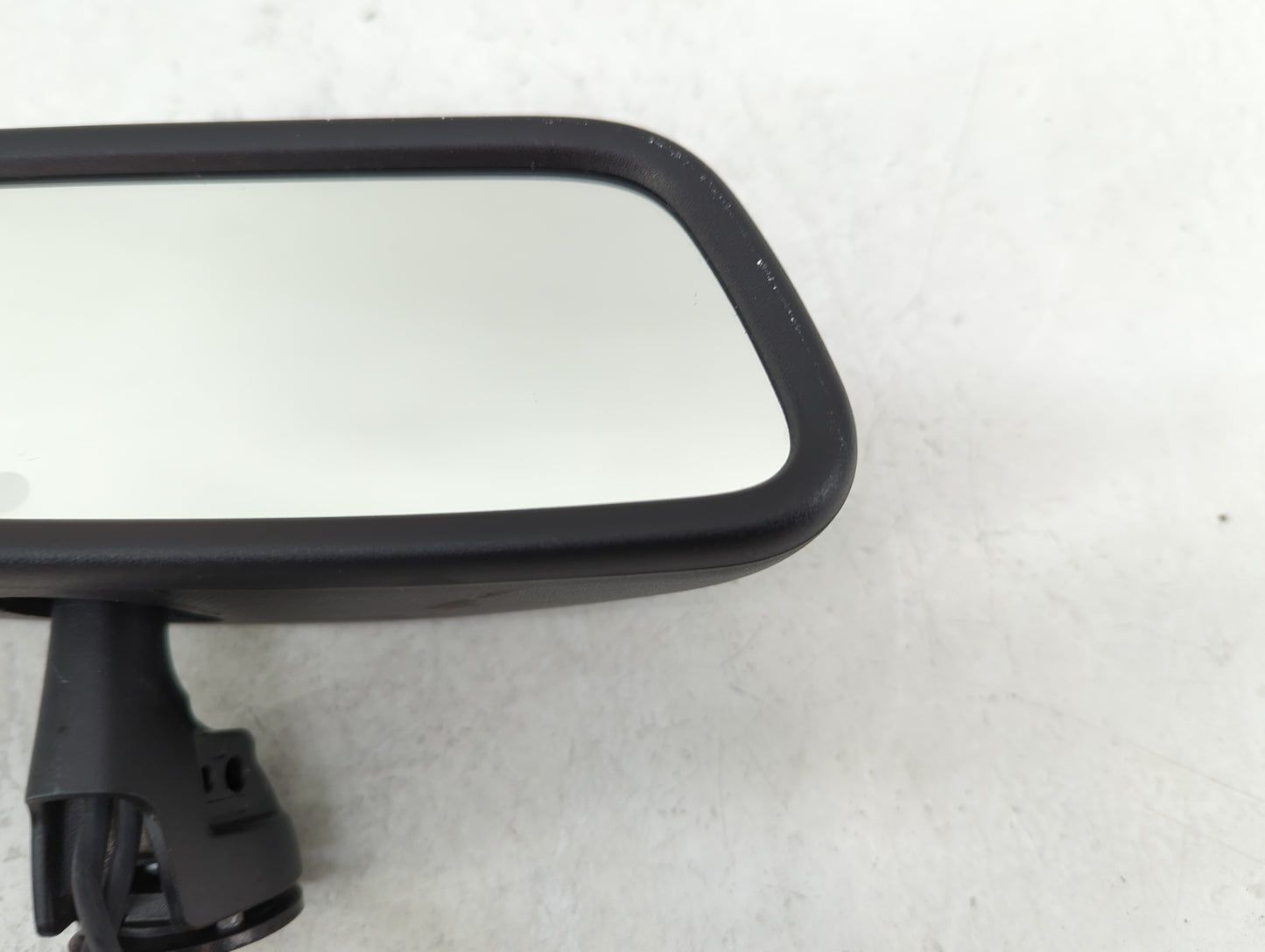 2014-2019 Mercedes-Benz Cla250 Interior Rear View Mirror Replacement OEM P/N:1768101017 Fits OEM Used Auto Parts - Oemusedau